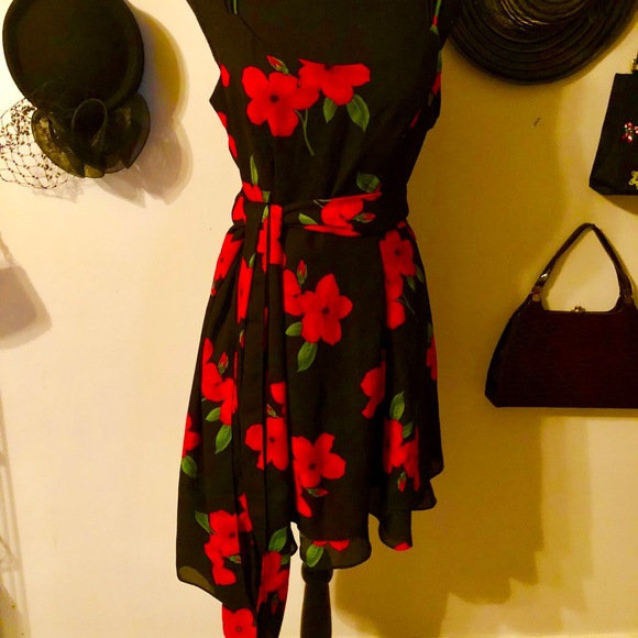 Hampton Nites Dresses & Skirts - Hampton Nites Dress